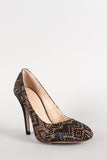 Two-Tone Woven Pattern Pointy Toe Pump