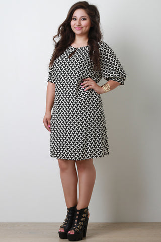 Plus Size Contemporary Print Shift Dress